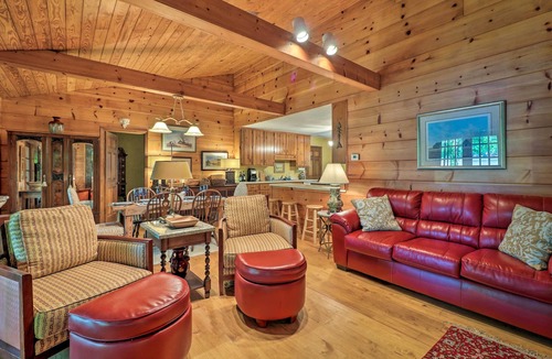 Milledgeville Cabin | Lakefront Milledgeville Cabin: Private Dock, Porch