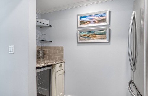 Sandestin House | Lakefront ~ New 6-Seater Golf Cart ~ Pet Friendly ~ Updated Living Area
