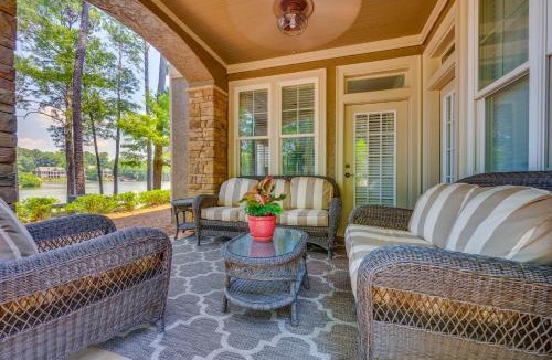 Greensboro House | Lakefront Oconee Vacation Rental w/Patio & Views!