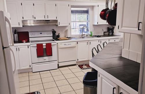 Astor House | Lakefront on 10 acres