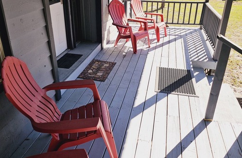 Astor House | Lakefront on 10 acres