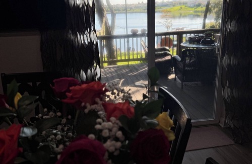 Eustis House | Lakefront Paradise Sauna Hot Tub Jet Skis Sunset Views