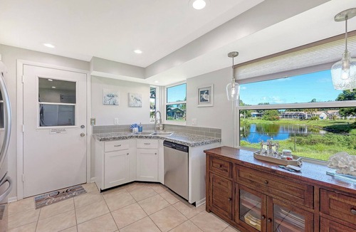 Bradenton House | Lakefront Pool Home Near Anna Maria Island | Heated Pool, Fenced Yard, IMG Academy Close