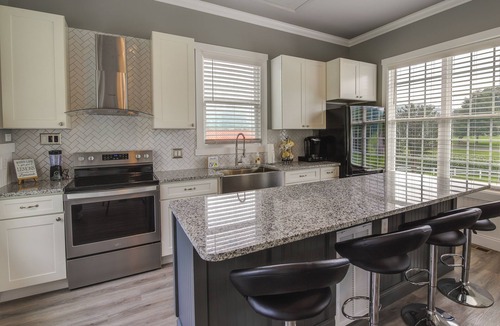 Clairfield House | Lakefront Sharps Chapel Retreat w/Boat Dock!