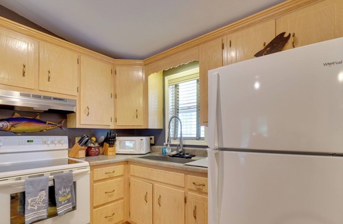 Spring City House | Lakefront Spring City Retreat w/ Boat Dock!