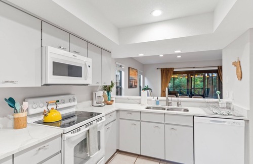 Lakeland House | Lakeland Oasis Getaway