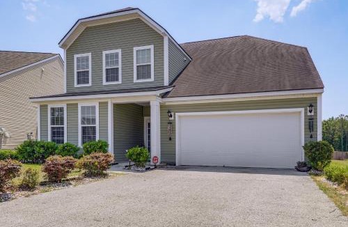 Moncks Corner House | Lakes, Gardens & More! Getaway in Moncks Corner