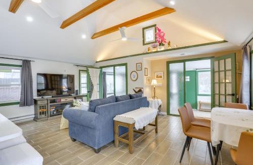 West Milford House | Lakeside Charm! Updated Home Near Mtn Creek Resort