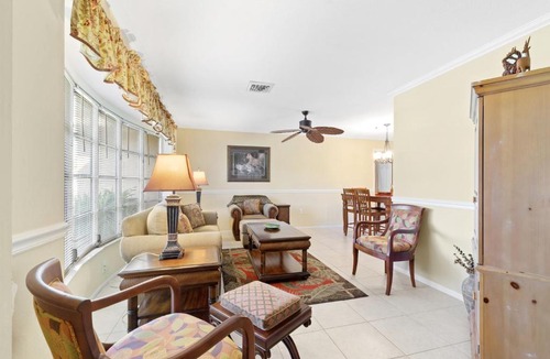 Venice Gardens House | Lakeside House, 4 Bedrooms, Private Heated Pool, HDTV, Sleeps 8, WiFi