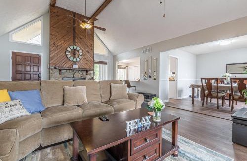 Conyers House | Lakeside Leisure - A Hidden Gem in Metro Atlanta