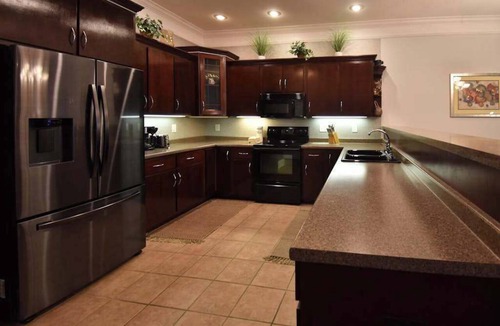 Young Harris Condo | Lakeview Dreams Stay