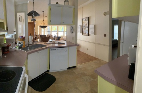 Hernando House | Lakeview from your living room. Water touches the back yard.