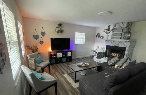 Plant City House | Lala’s Hideaway home near Tampa/Orlando