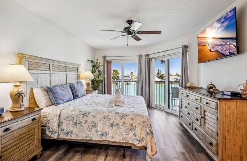 Sunset Beach House | Land's End 3-205 Bay Front - Premier