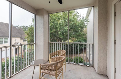 Metro West Apartment | Landing | Amazing 1BD, Pool, Gym