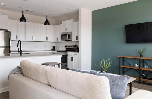 Sugar Hill Apartment | Landing | Amazing 1BD, Pool, Yoga Studio
