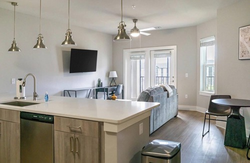 Fort Myers Apartment | Landing | Amazing 1BD, Gym, Clubhouse