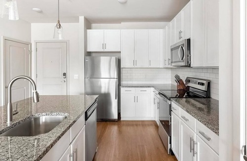 Murfreesboro Apartment | Landing | Amazing 2BD, Yoga Studio, Clubhouse