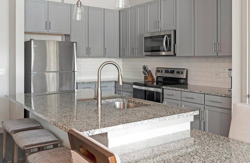 Murfreesboro Apartment | Landing | Amazing 2BD, Yoga Studio, Clubhouse