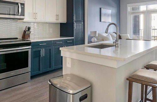 North Decatur Apartment | Landing Amazing 2BD Courtyard Clubhouse