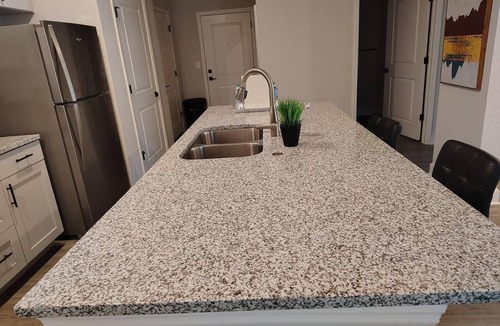 Newberry Apartment | Landing | Amazing 2BD, Pool, Gym