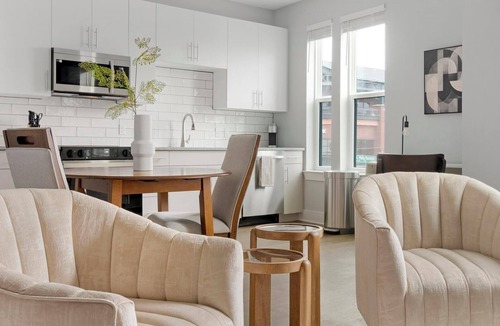 Sports Complex Apartment | Landing | Amazing Studio, Courtyard, Gym