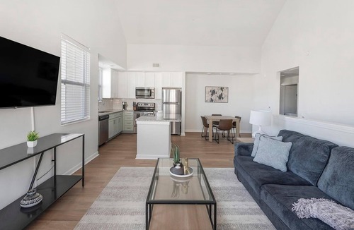 Port Wentworth Apartment | Landing | Amazing 2BD, Gym, Pool