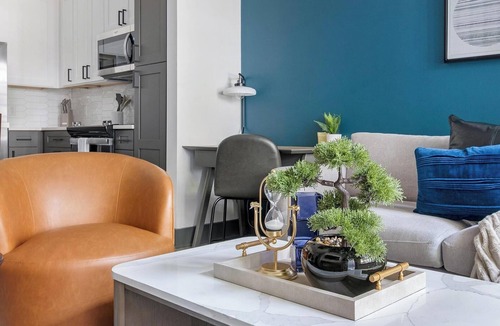 Southbank Apartment | Landing at Artea at Southbank - 1 Bedroom in Do.