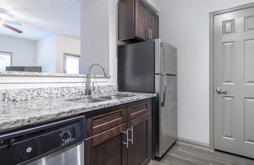 North Druid Hills Apartment | Landing at Hawthorne North Druid Hills - 2 Bedrooms in Lavista Park
