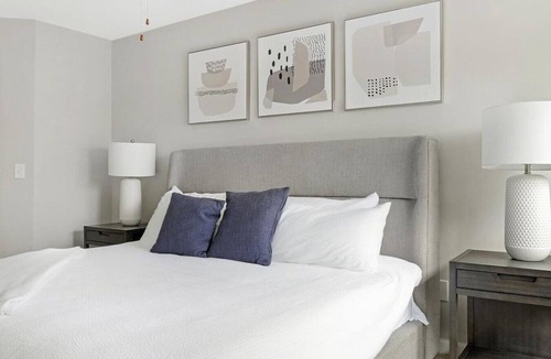 Lithonia Apartment | Landing at Retreat at Stonecrest - 1 Bedroom in Downtown Lithonia