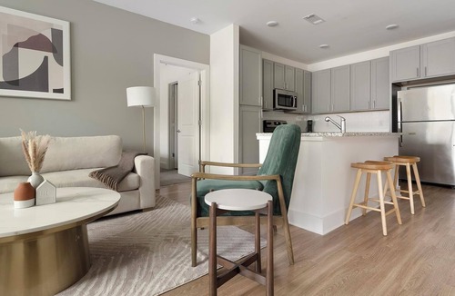 Fort Mill Apartment | Landing at The Mason at Six Mile Creek - 2 Bedr.