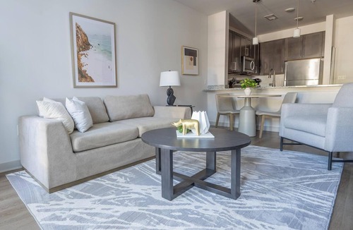 Charlotte Apartment | Landing | Beautiful 1BD, Pool, Clubhouse