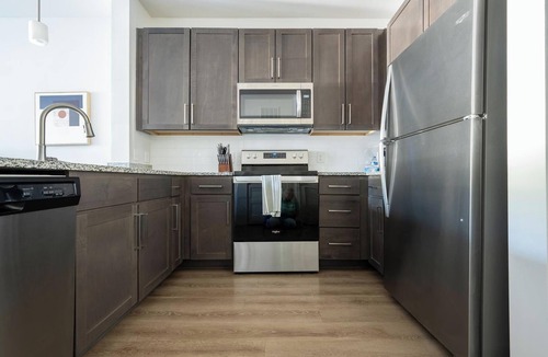 Charlotte Apartment | Landing | Beautiful 1BD, Pool, Clubhouse