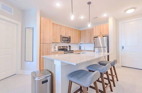 Interchange Square Apartment | Landing | Beautiful 2BD, Gym, Pool