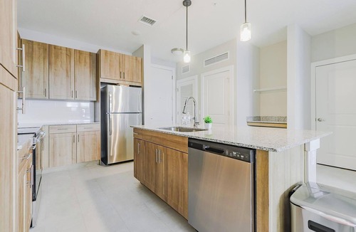 Interchange Square Apartment | Landing | Beautiful 2BD, Gym, Clubhouse