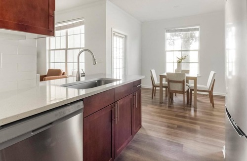 Southside Apartment | Landing | Beautiful 1BD, Clubhouse