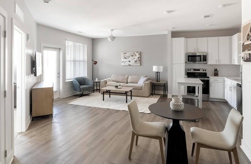 Belle Mina Apartment | Landing | Chic 1BD, Clubhouse, Pool