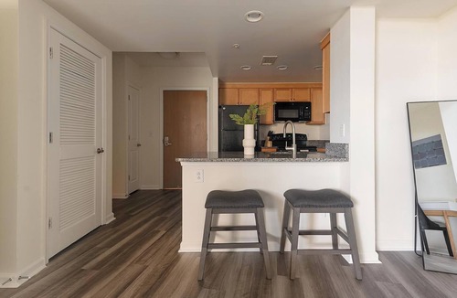 Navy Yard Apartment | Landing | Chic 1BD, Courtyard, Gym
