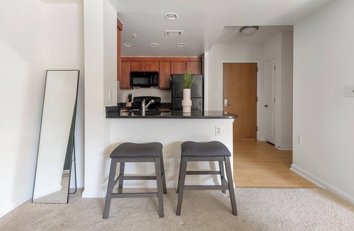 Navy Yard Apartment | Landing | Chic 1BD, Courtyard, Gym