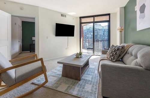 Navy Yard Apartment | Landing | Chic 1BD, Courtyard, Gym