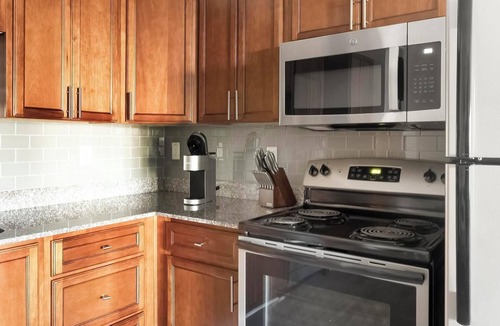 Hillsborough Apartment | Landing | Chic 1BD, Gym, Clubhouse
