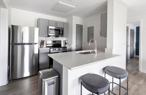Murfreesboro Apartment | Landing | Chic 1BD, Game Room, Gym