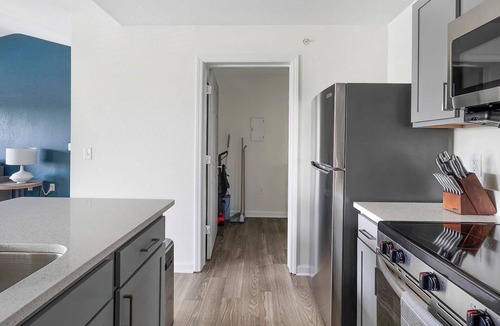 Murfreesboro Apartment | Landing | Chic 1BD, Game Room, Gym