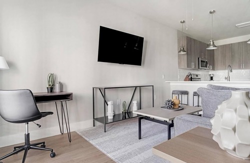 Fort Myers Apartment | Landing | Chic 1BD, Pool, Clubhouse