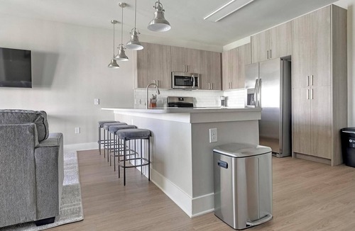 Fort Myers Apartment | Landing | Chic 1BD, Pool, Clubhouse