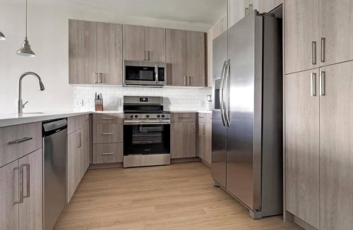 Fort Myers Apartment | Landing | Chic 1BD, Pool, Clubhouse