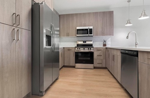 Fort Myers Apartment | Landing | Chic 1BD, Pool, Clubhouse