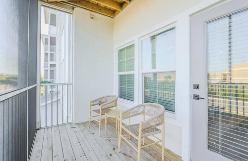 Fort Myers Apartment | Landing | Chic 1BD, Pool