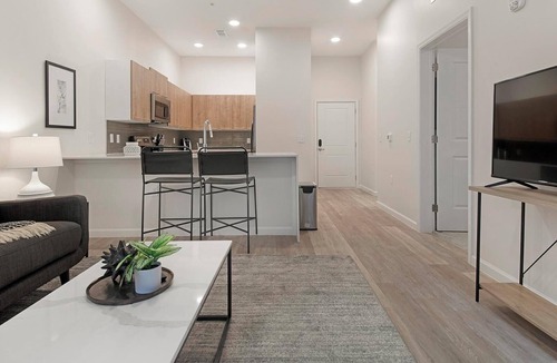 Florida Center Apartment | Landing | Chic 1BD, Pool, Yoga Studio