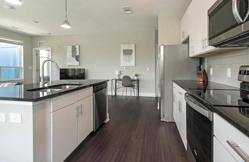 San Marco Apartment | Landing | Chic 2BD, Gym, Pool